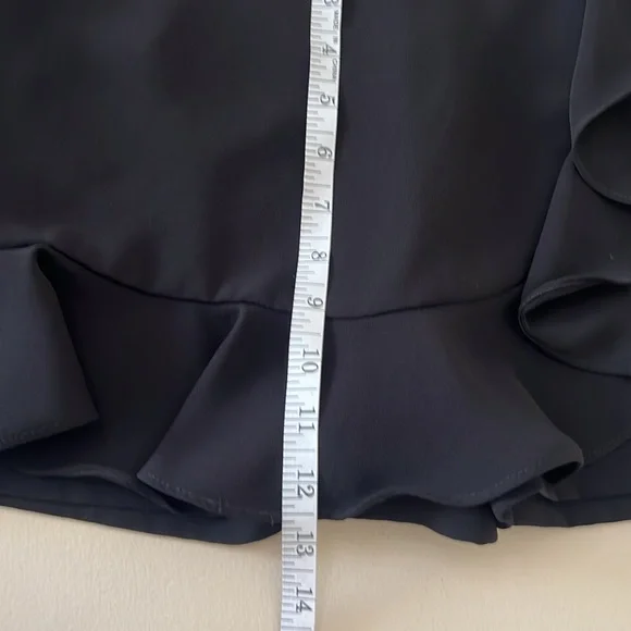 Amanda Uprichard Trisha Black Ruffled lined Skort Size small